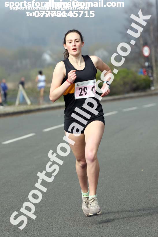 Senior womens 2019 Elswick Harirers Good Friday Road Relay, Newburn, Newcastle. Photo:  David T. Hewitson/Sports for All Pics